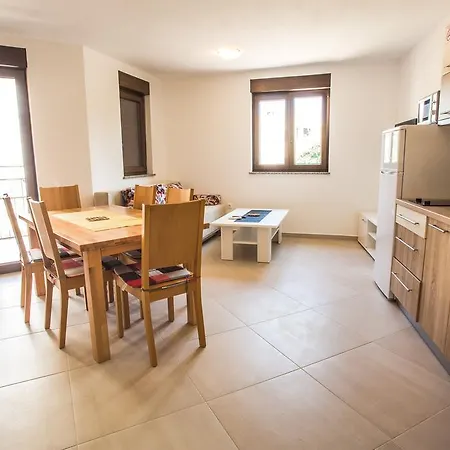 Sara Apartment Porec