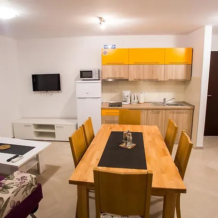 Sara Apartment Porec