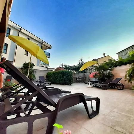 Apartment Sara Porec