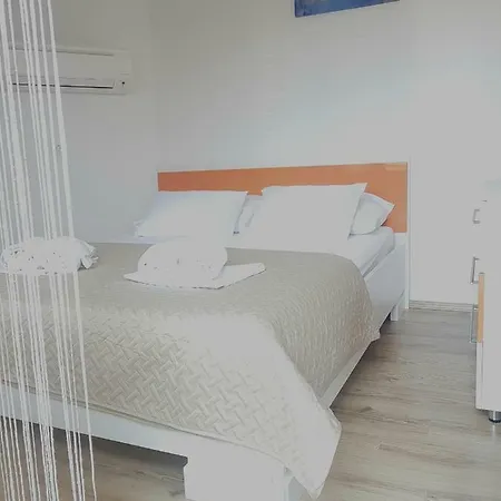 Sara Appartement *